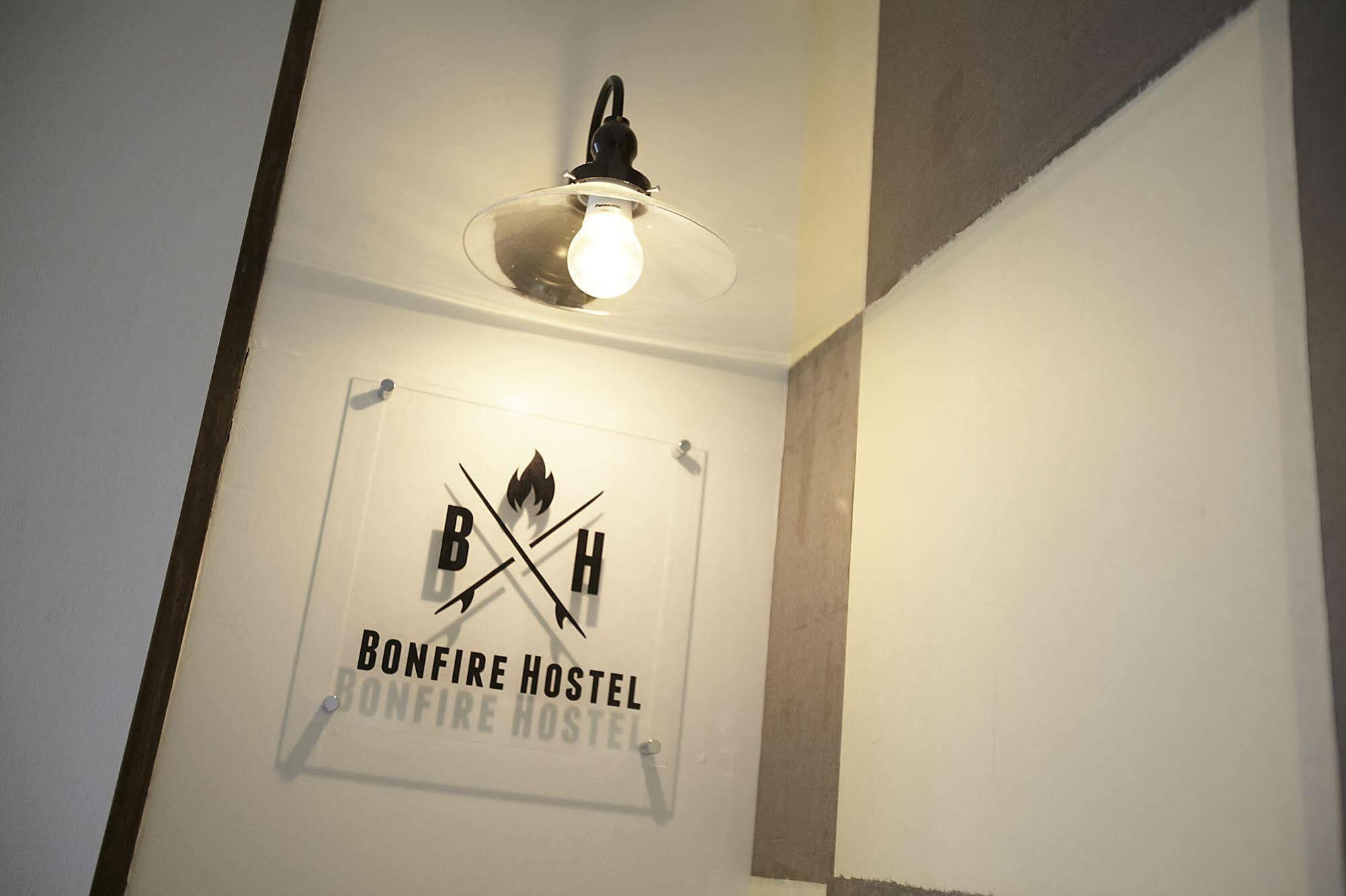 Bonfire Hostel Osaka Eksteriør billede